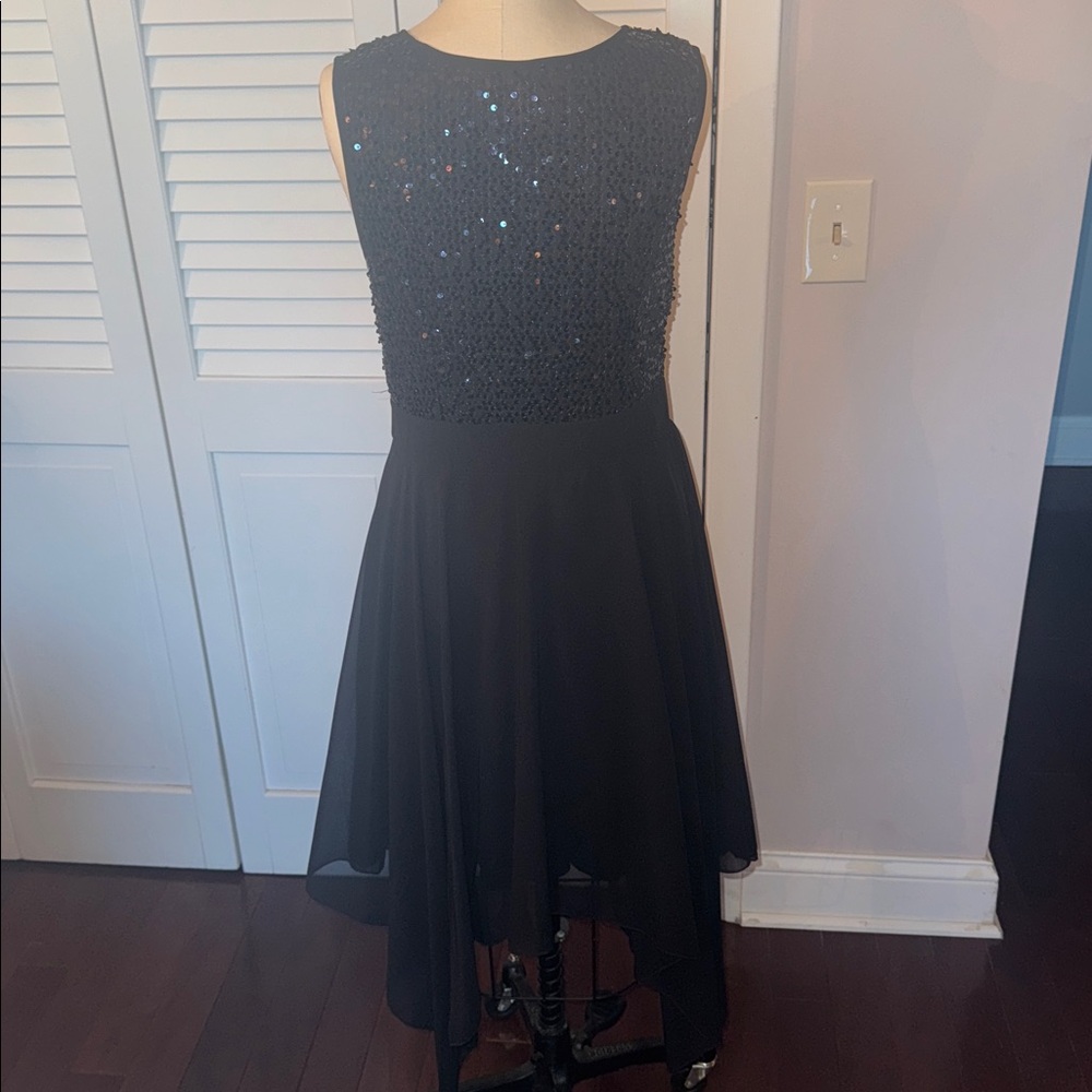 Venus V-neck sequin handkerchief dress cocktail party Size 8 - Picture 7 of 9